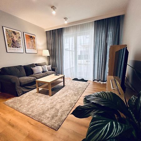Boleslaviaapartments - Apartament Merci 4, Private Parking Free, Air Condition Boleslawiec  Extérieur photo