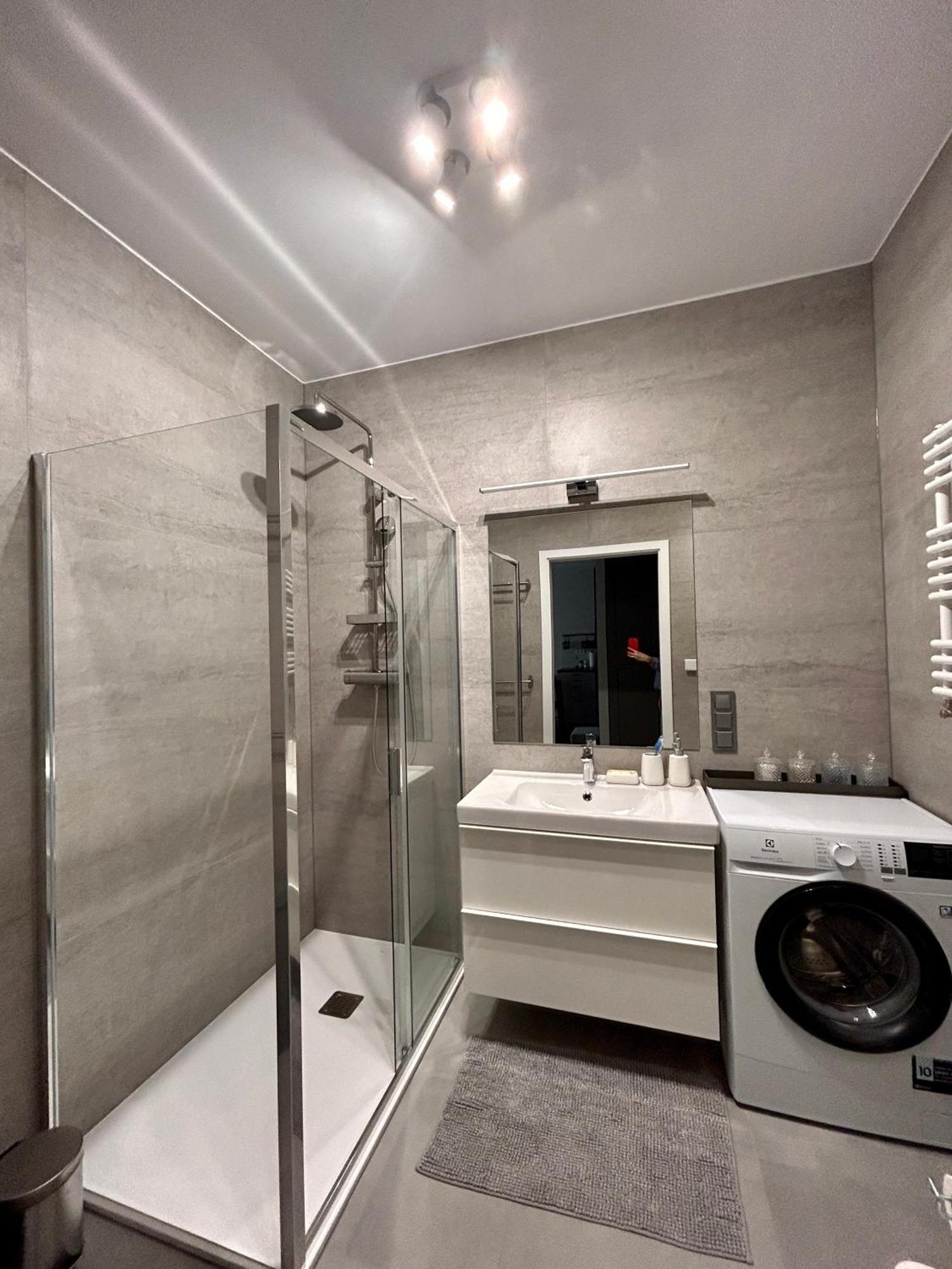 Boleslaviaapartments - Apartament Merci 4, Private Parking Free, Air Condition Boleslawiec  Extérieur photo